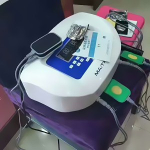 电脑中频脉冲治疗仪