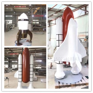 苏州工厂定制火箭雕塑 彩绘模型雕塑